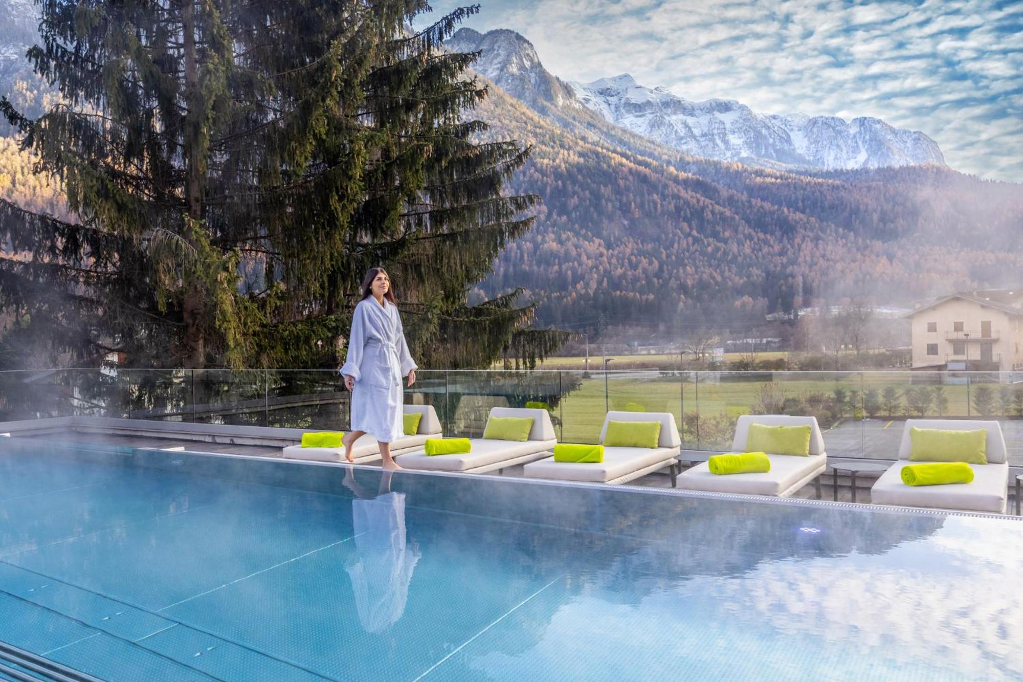 Hotel Ariston Monclassico Esterno foto