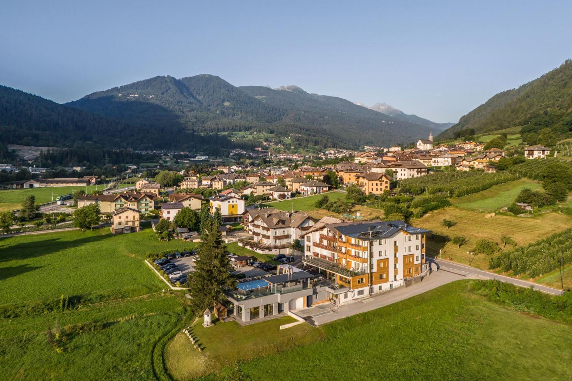 Hotel Ariston Monclassico Esterno foto